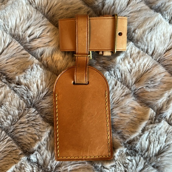 Louis Vuitton vachetta luggage tag and poignet - Picture 2 of 5